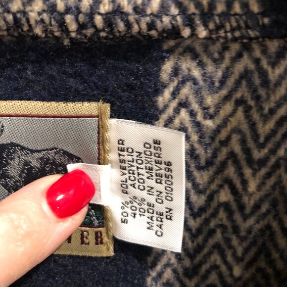 Black & Tan Plaid Cabin Fever Coat, Size XL - Picture 6 of 8